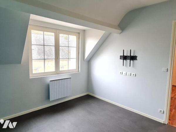 ENSEMBLE IMMOBILIER - A VENDRE - MONTOIRE/ LOIR (41800)