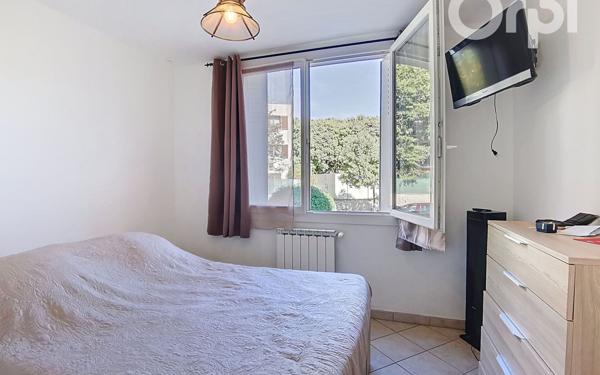 Appartement à vendre    3 pièces • 65 m2 Toulon