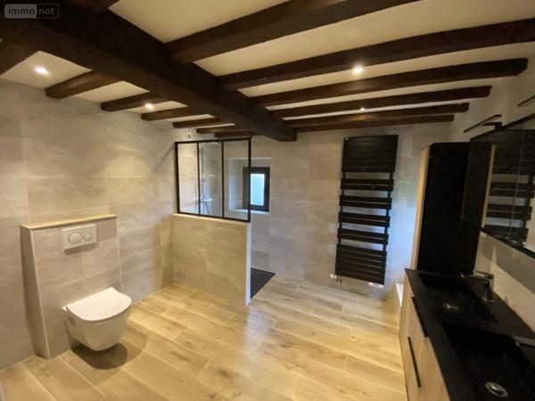 Maison à louer à Noyal-Châtillon-sur-Seiche en Ille-et-Vilaine (35230), ref : 019/5331