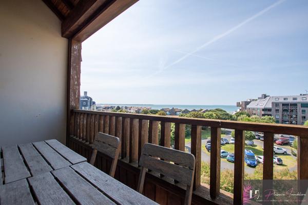 LA ROCHELLE LES MINIMES VUE MER APPARTEMENT VUE MER  La rochelle