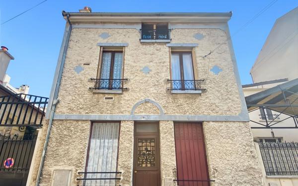 Immeuble à vendre    3 pièces • 95 m2 Aubervilliers