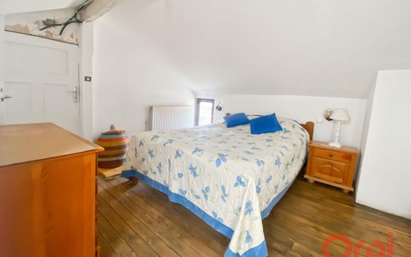 Immeuble à vendre    3 pièces • 95 m2 Aubervilliers