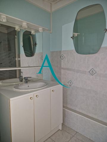 Appartement Le Havre F3 dans résidence en cours de rénovation Vendu LOUE