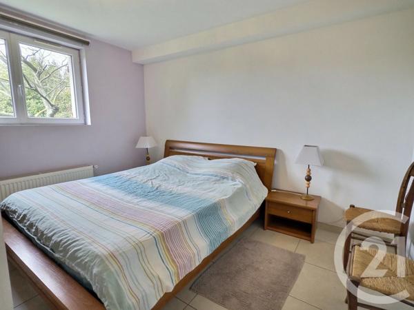 Maison à vendre  5 pièces - 146 m 2   LA CRAU  - 83