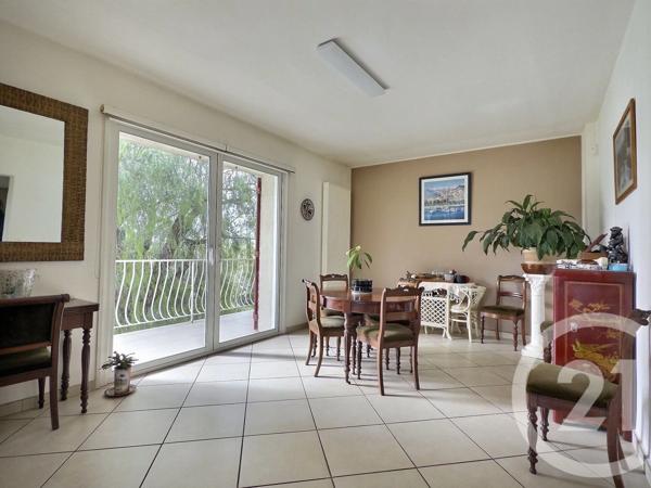 Maison à vendre  5 pièces - 146 m 2   LA CRAU  - 83