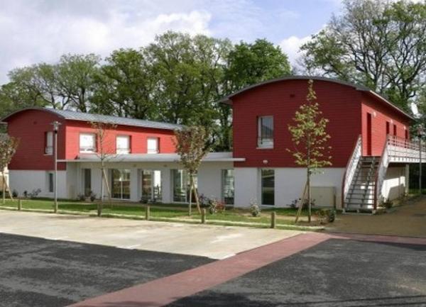 Nantes (44300) A saisir, maison T3 - 70 m2 en loueur meublé, résidence 3***