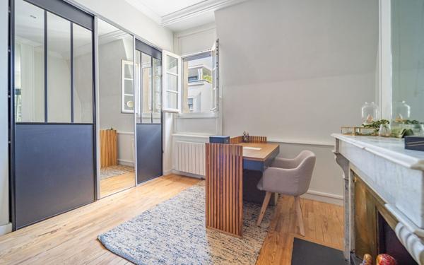 Appartement à vendre    2 pièces • 70 m2 Lyon 6