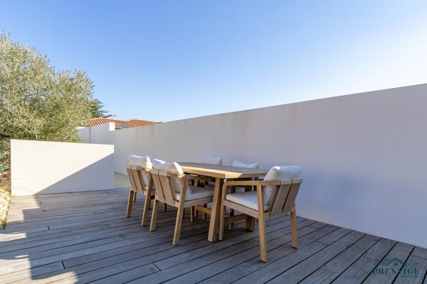 PORNIC - MAISON RÉCENTE 132M2 HABITABLES - PISCINE - TERRAIN 753M2