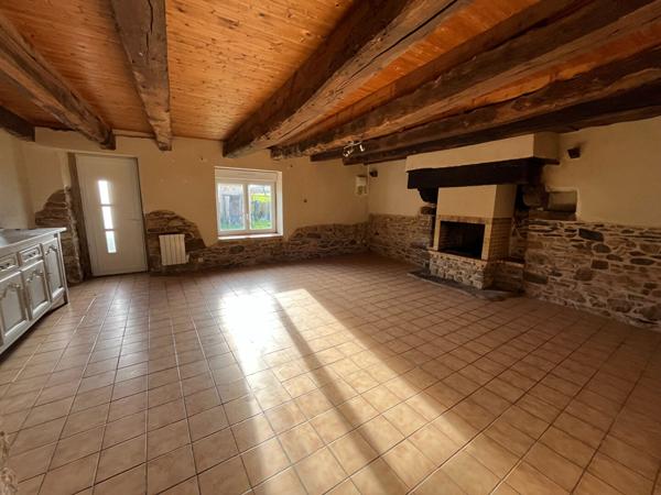 A vendre en exclusivité, longère spacieuse à BROONS - 7 pièces, 260 m²