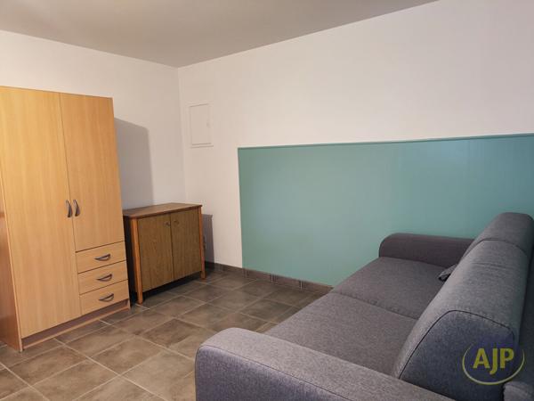 Appartement à louer Combree : 1 pièces, 16m² avec 0 chambre(s) à 270€ - AJP Immobilier Segré