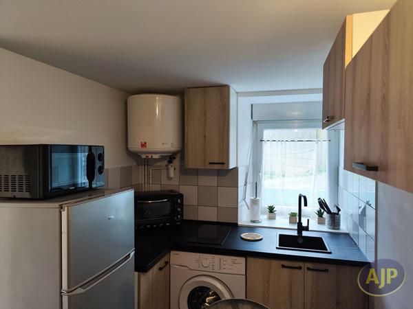 Appartement à louer Combree : 1 pièces, 16m² avec 0 chambre(s) à 270€ - AJP Immobilier Segré