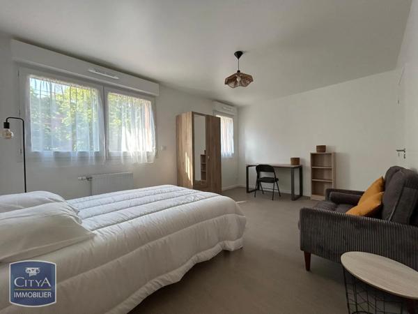 Appartement à louer 1 pièce 28.18m² Angers (49000)