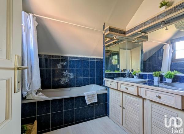 Maison à vendre 5 pièces 120 m² Élancourt