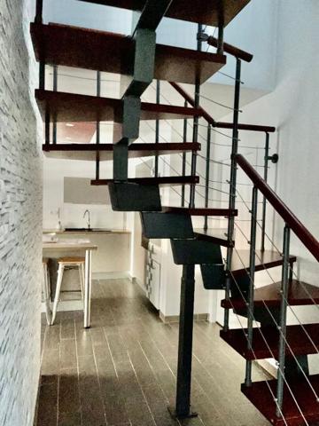 A VENDRE MAISON - 33240 SAINT-ANDRE-DE-CUBZAC - 6 pièces 130 m²