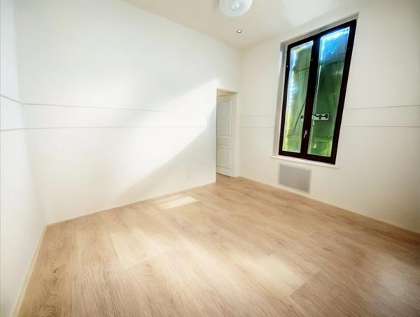 📍 Immeuble à fort potentiel – Proche gare – Idéal investisseur