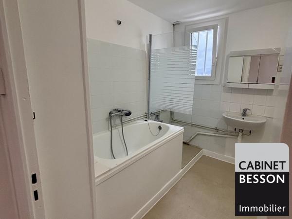 GRENOBLE - T2 - 55 Rue Guynemer