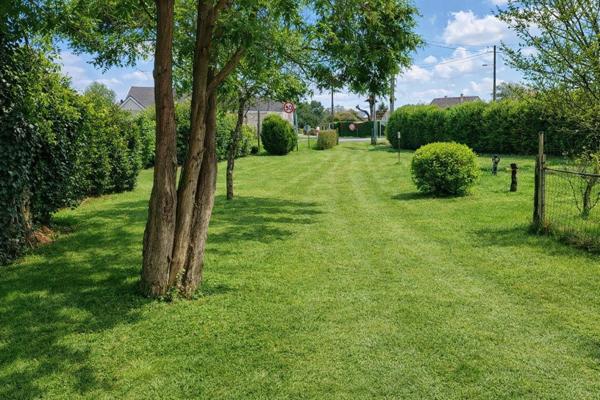 Maison 5 pièces avec terrain généreux à rénover