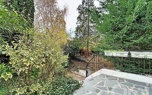 Maison à vendre    5 pièces • 177 m2 Maisons-Alfort