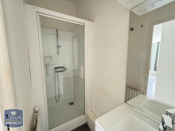 Appartement à louer 4 pièces 64.24m² Saint-Étienne (42000)