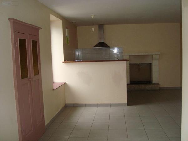 Maison à vendre à Cléguérec dans le Morbihan (56480), ref : 063-120