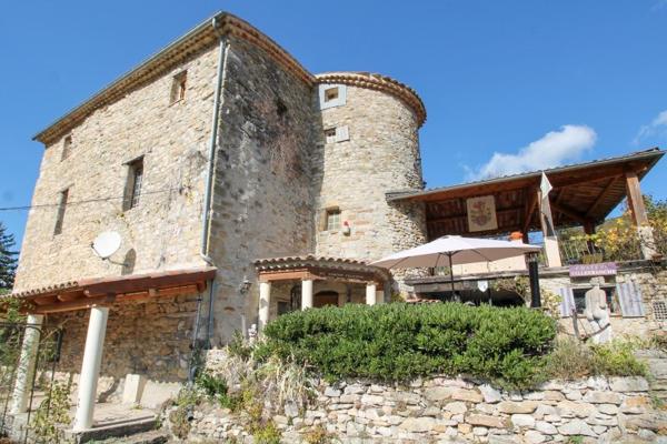 Vente / Maison à Montbrun-les-Bains (26570)