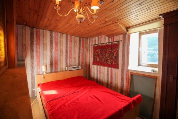 Vente / Maison à Montbrun-les-Bains (26570)