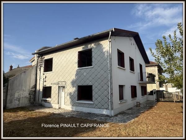 Maison à vendre 8 pièces TARBES (65)