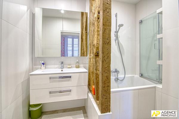 Versailles Notre-Dame Parc Appartement "esprit maison" 5 pièces 94.24 m² carrez €795 000 ** - Référence 25392