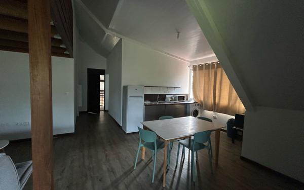 Appartement à louer    2 pièces •  Remire-Montjoly