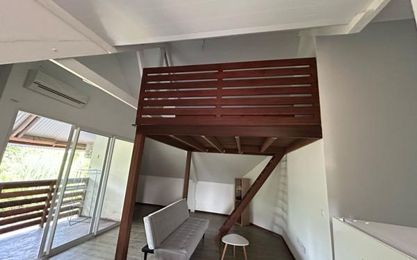 Appartement à louer    2 pièces •  Remire-Montjoly