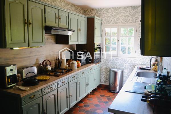 Ensemble immobilier 2 logements sur 1,4 Ha de terrain idéal chevaux