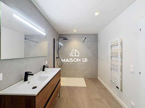 Maison Courseulles Sur Mer 6 pièce(s) 181.78 m2 , Courseulles sur mer