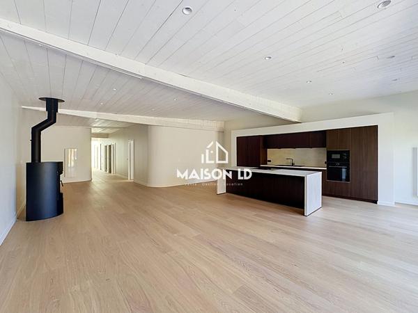 Maison Courseulles Sur Mer 6 pièce(s) 181.78 m2 , Courseulles sur mer