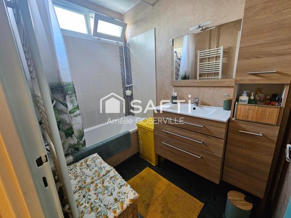 À vendre –  T4 traversant lumineux de 82 m² avec cellier de 6m²  – 5 min à pied du centre ville de Bruges - Idéal famille ou investisseur