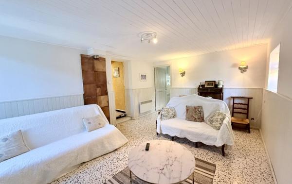 Vente Maison + dépendances à rafraîchir Vacqueyras