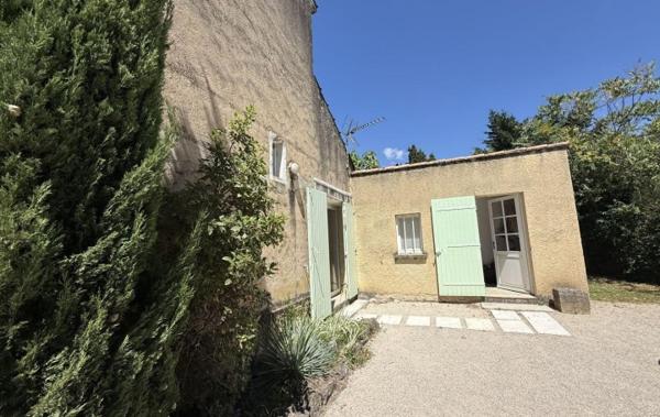 Vente Maison + dépendances à rafraîchir Vacqueyras