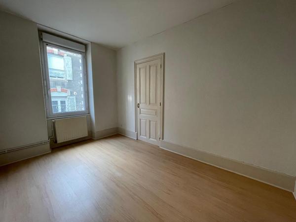 Appartement 3 pièces de 58 m² à Vals les bains