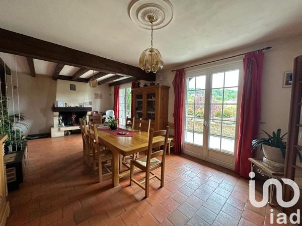 Maison à vendre 6 pièces 180 m² Saint-Michel-Loubéjou