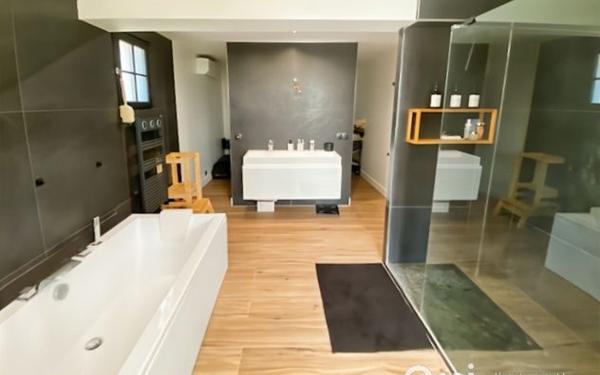 Maison à vendre    5 pièces • 131 m2 Magny-en-Vexin