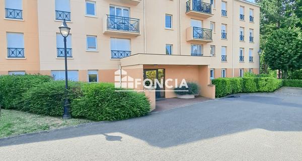 Location Studio 28.15 m² - Verneuil-sur-seine 78480