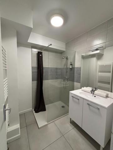 Appartement T4, cave, parking