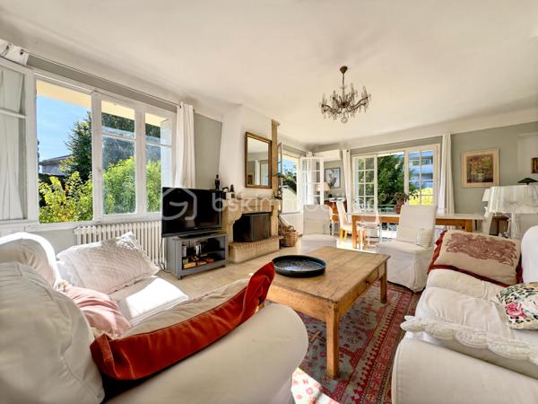 Maison de ville de 258,13 m²