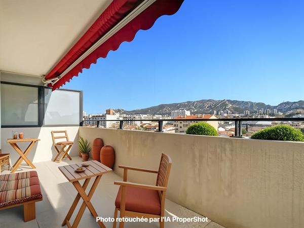 Appartement  3 pièces 81 m2 à vendre avec Terrasse Secteur La Capelette 13010 Marseille