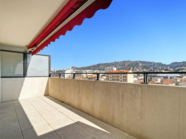 Appartement  3 pièces 81 m2 à vendre avec Terrasse Secteur La Capelette 13010 Marseille