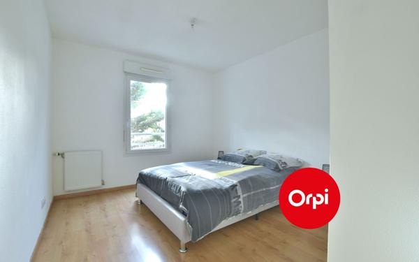 Appartement à louer    2 pièces • 39 m2 Saint-Priest