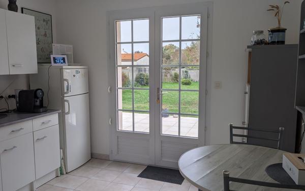 Maison à vendre    3 pièces •  Saint-Vivien