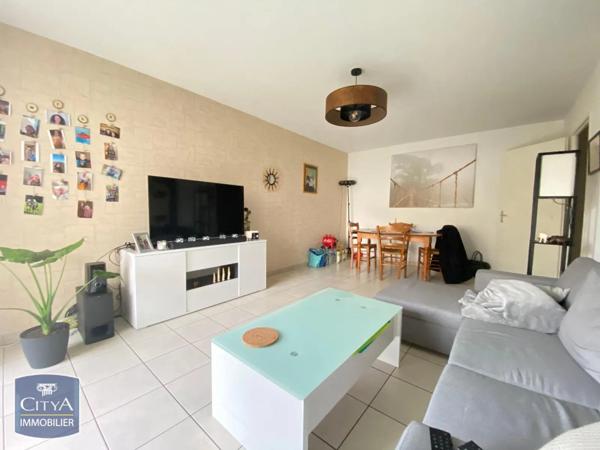 Appartement à louer 2 pièces 48.04m²