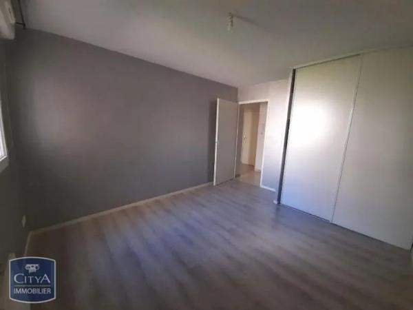 Appartement à louer 2 pièces 48.04m²