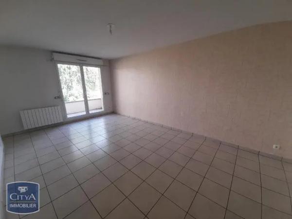 Appartement à louer 2 pièces 48.04m²