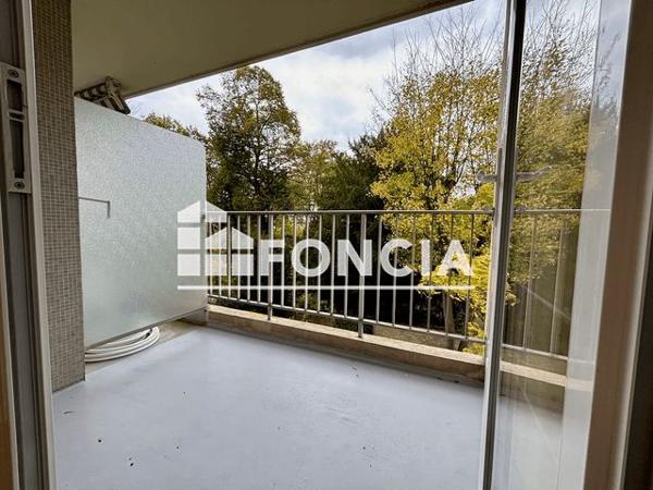 Location Appartement 2 pièces 41.7 m² - résidence verney-Voltaire Saint Germain En Laye 78100